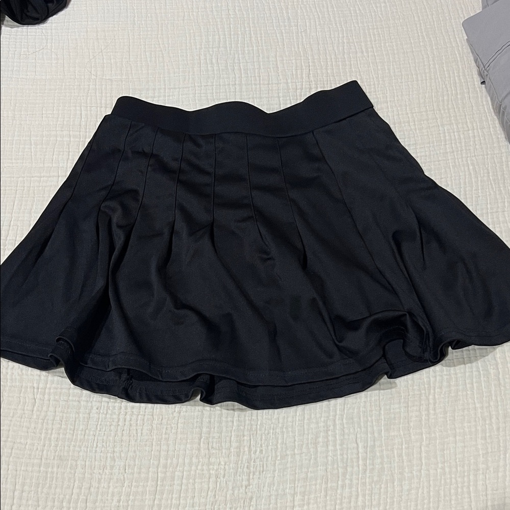 Chic Black Skater Skirt